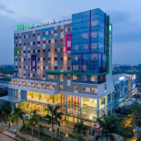 Hotel Ibis Styles Cikarang Bekasi Zewnętrze zdjęcie