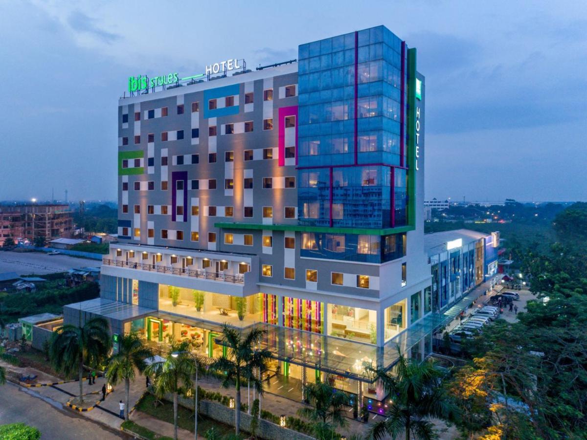 Hotel Ibis Styles Cikarang Bekasi Zewnętrze zdjęcie